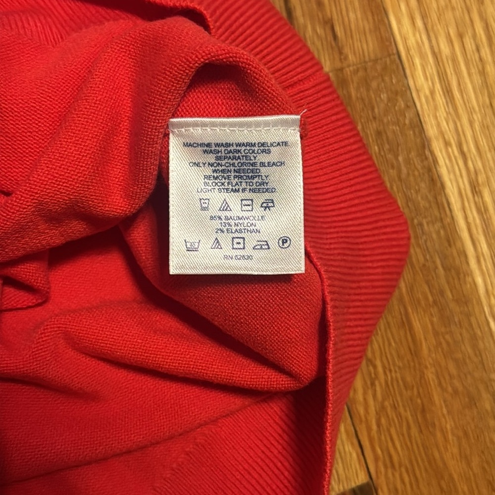 Lands’ End V Neck Cardigan - Picture 7 of 7